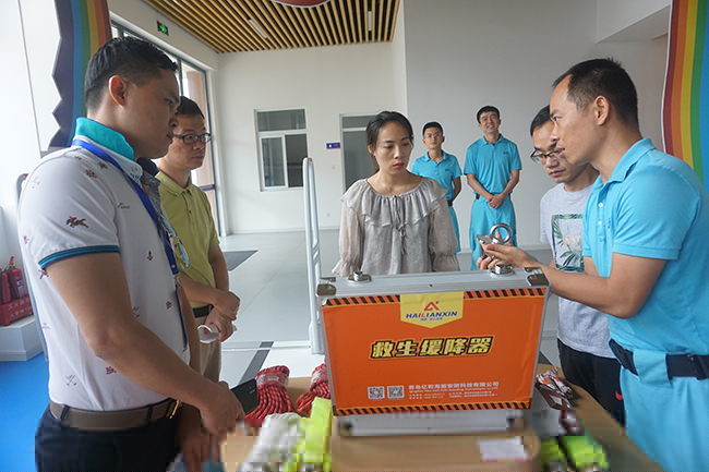 中國應急管理領導購買逃生緩降器