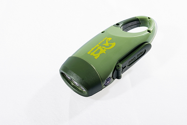 自發電手電筒